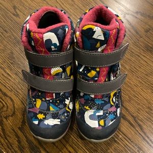 See Kai Run Atlas boots, Size 13